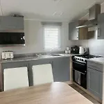 Apartament Surfside Bliss - Cayton Bay Park Caravan *