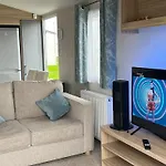 Surfside Bliss - Cayton Bay Park Caravan * Scarborough