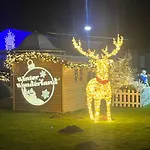 Surfside Bliss - Cayton Bay Park Caravan * Scarborough
