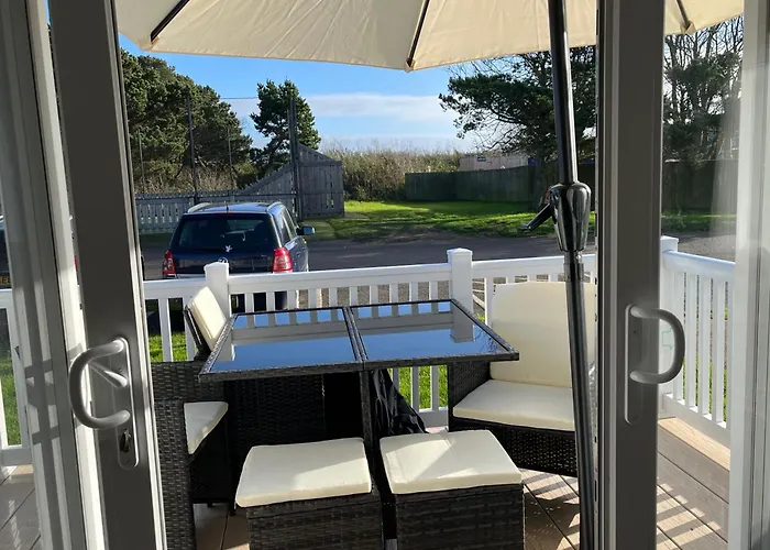 Surfside Bliss - Cayton Bay Park Caravan *